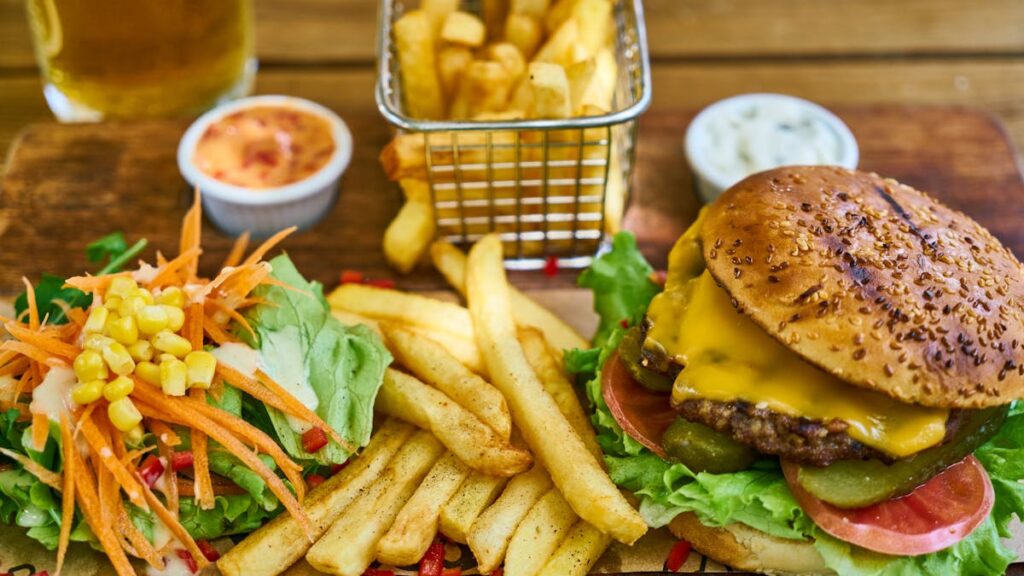 How to Start a Small Fast Food Business in Kenya (Easy Way)